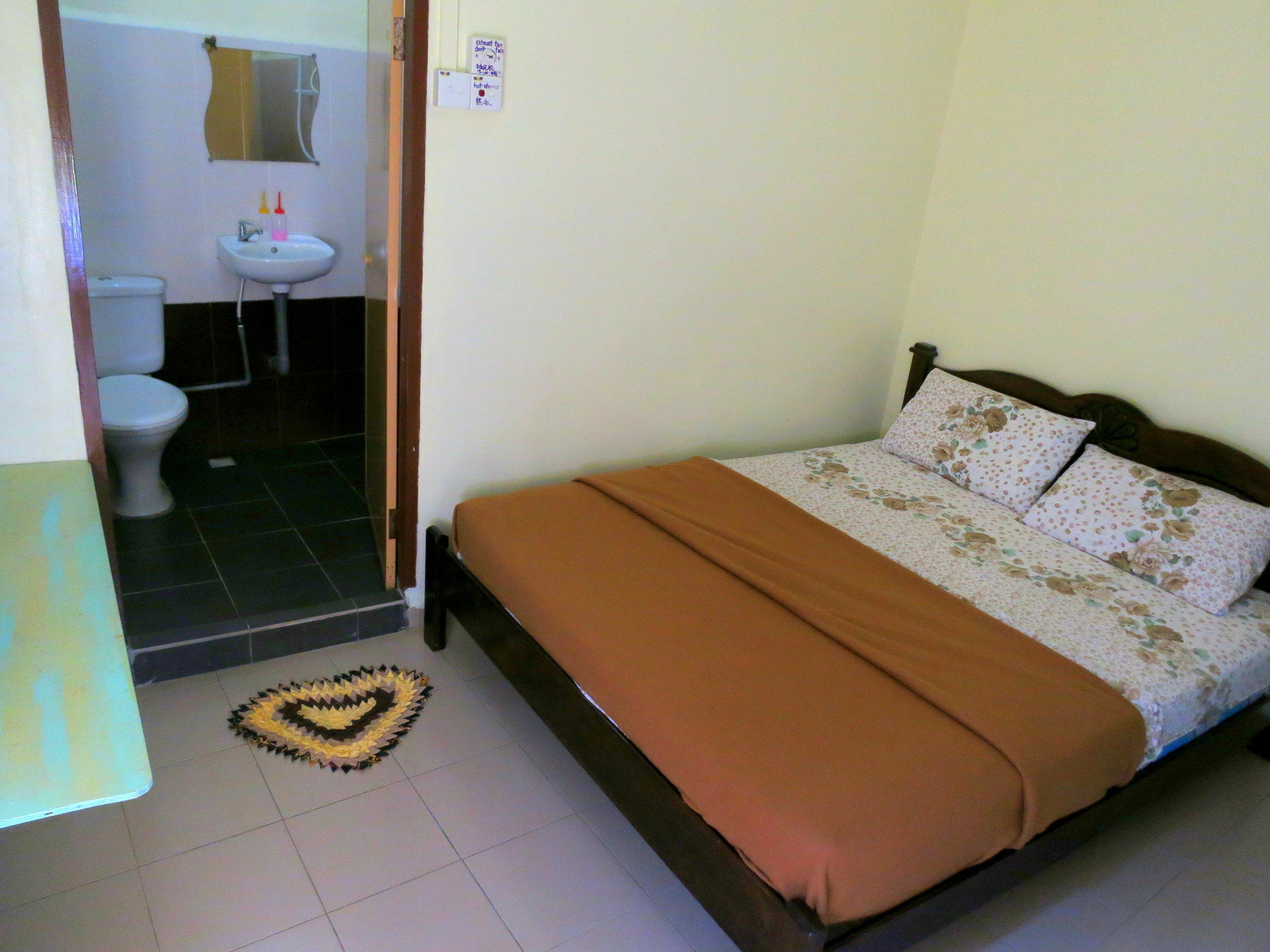 Pangkor Guesthouse Spk Kampong Sungai Udang Екстер'єр фото